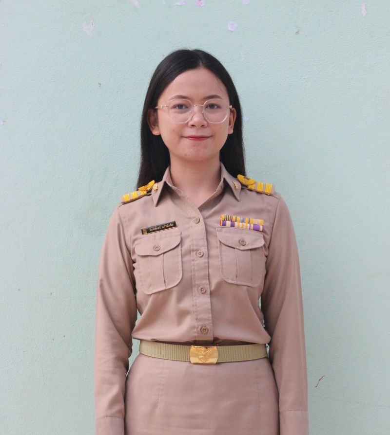 นางสาวพิมพ์พักตร์ แก้วบังเกิด