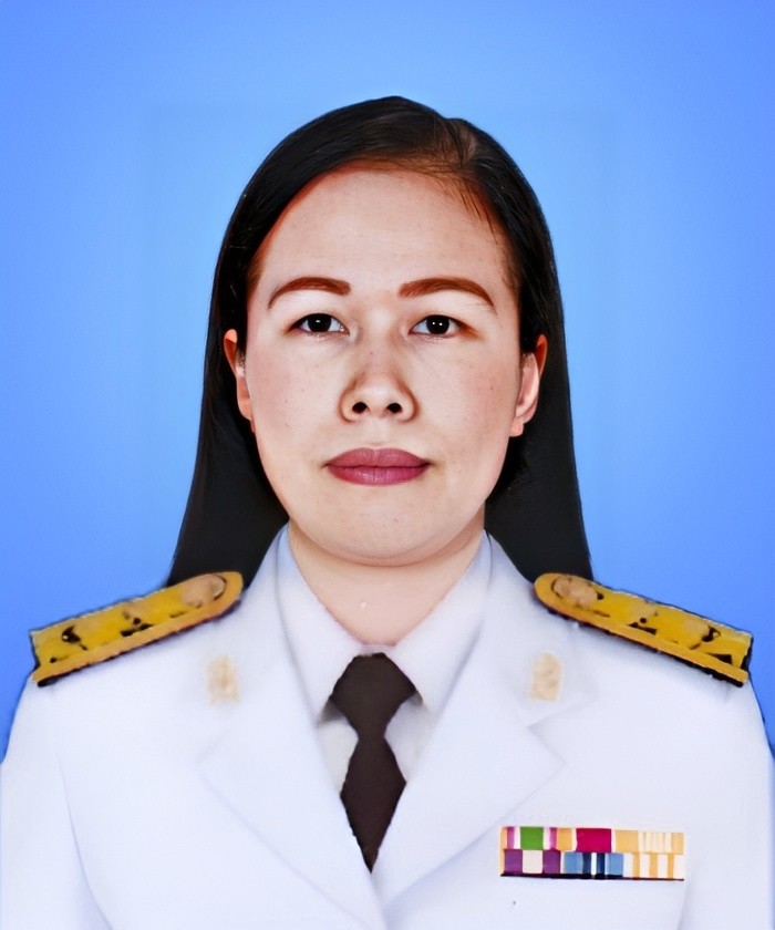 นางวชิราภรณ์ เชาว์วิเศษโกมล