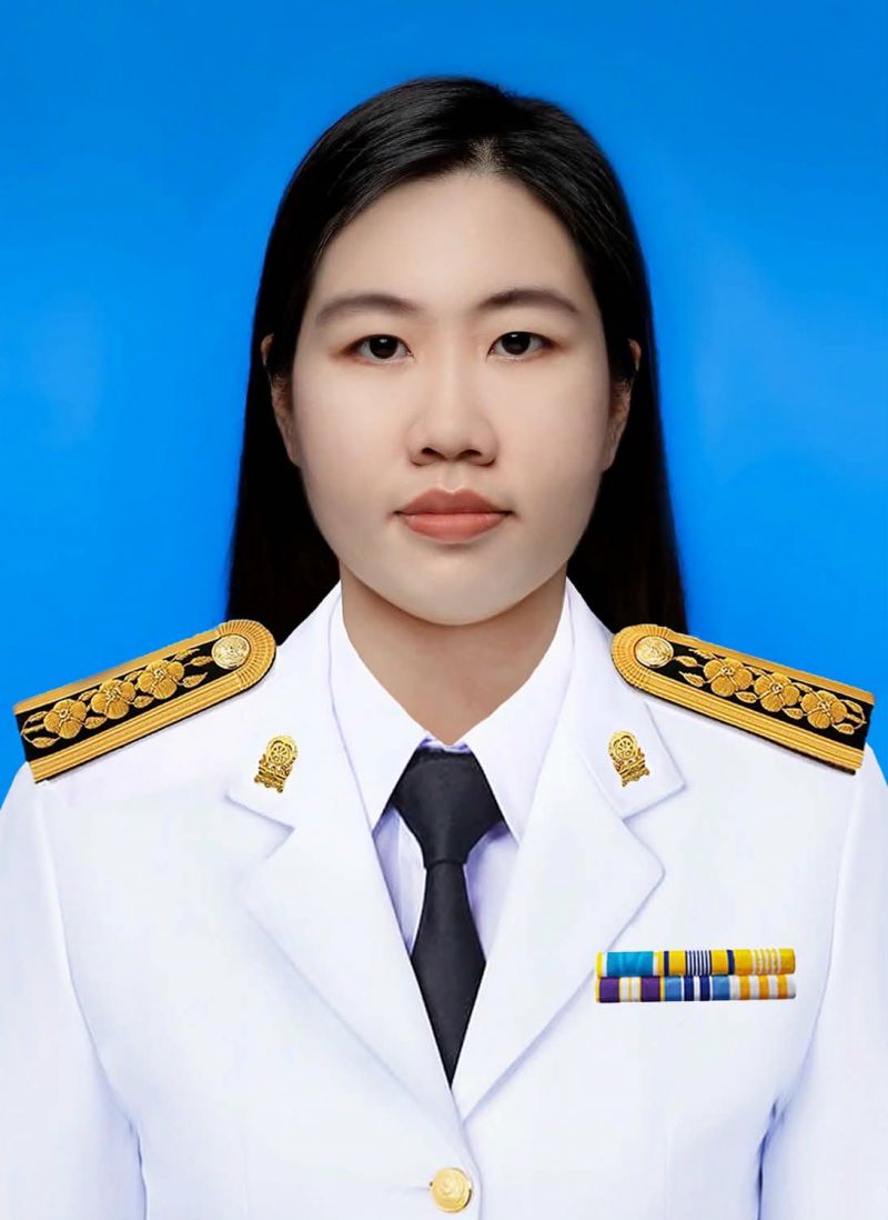 นางสาวธันยพร  นาแหลม