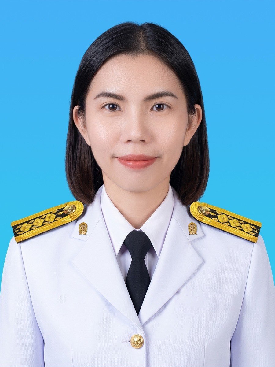 นางสาววรัญญา  แว่นแก้ว
