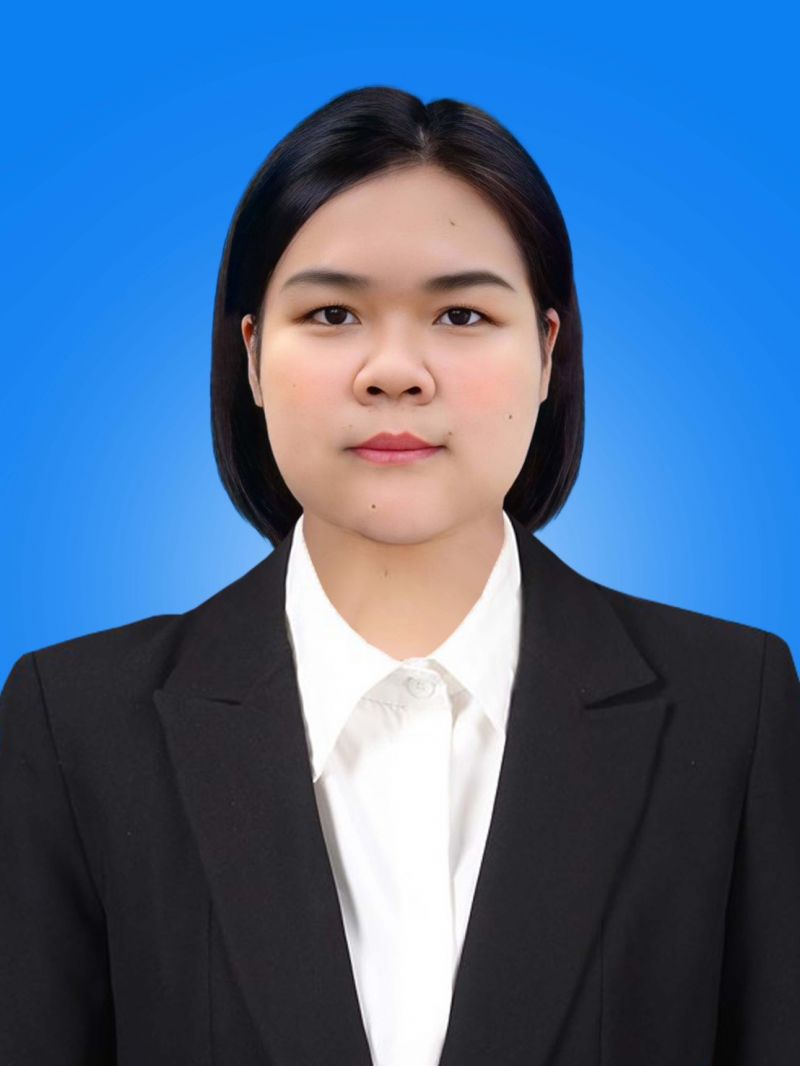 นางสาวจิราพร ชาวเขียววงศ์