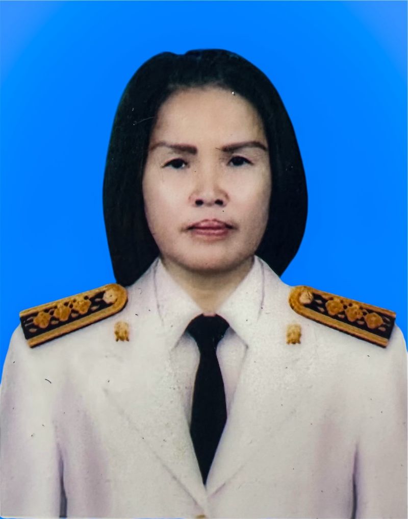 สมพร  ทะริยะ