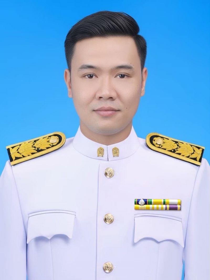 นายณนทกร ลำพันธ์