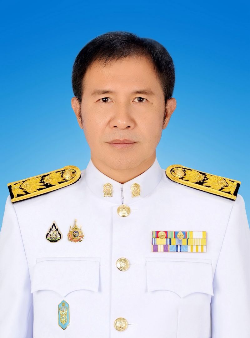 นายบุญนพดล  แก้วดวงตา