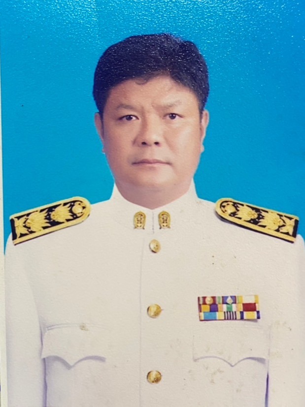 นายปิยะพงค์ หมุดปิน