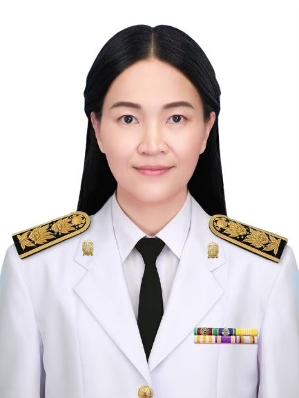 นางมยุรี หน่อแก้ว